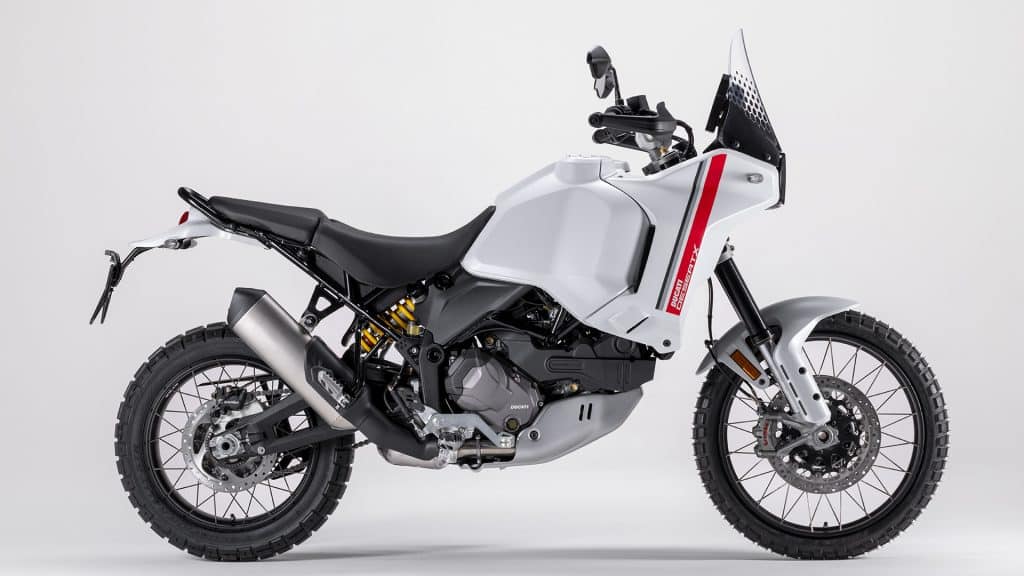 Ducati Desert X 2022 prezzo e scheda tecnica