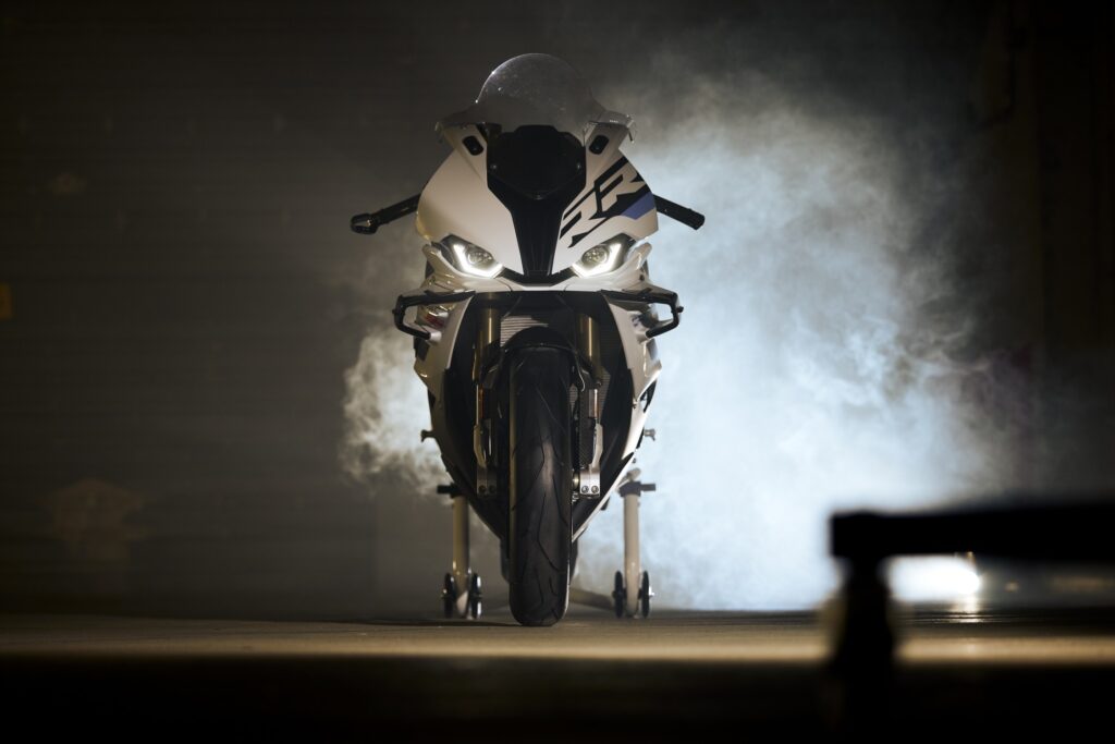 Nuova Bmw S1000RR 2023 scheda tecnica e prezzo